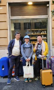 Foto peserta berasa Romo