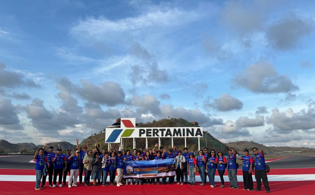 FAMILYGATHERING
